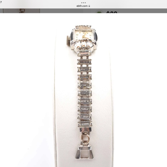 Beautiful Vintage Wristwatch main image 5